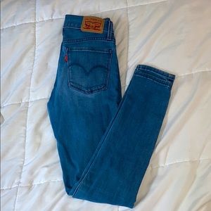 710 super skinny Levi’s jeans
